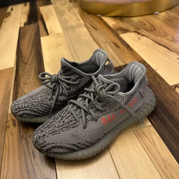 Yeezys - Picture 5 of 10